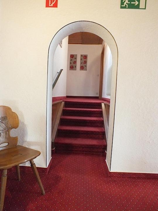 Achkarrer Krone Hotel Achkarren Bagian luar foto