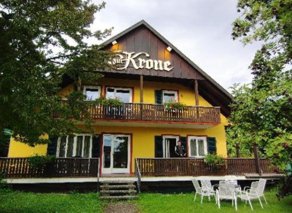 Achkarrer Krone Hotel Achkarren Bagian luar foto